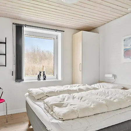 Four-bedroom In Sydals * Skovbyballe